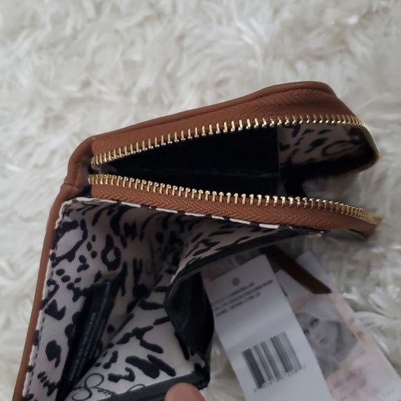 Jessica Simpso  Vienna Coin Za Wallet - Picture 6 of 8